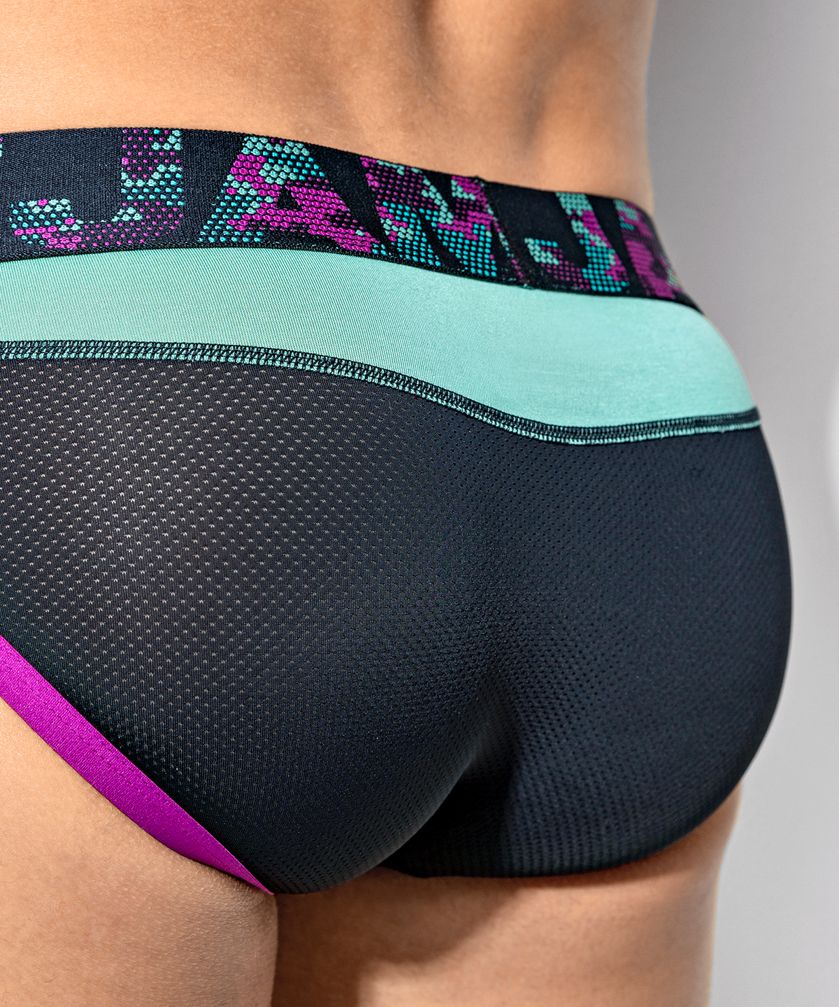 JAM - ARMY - Brief