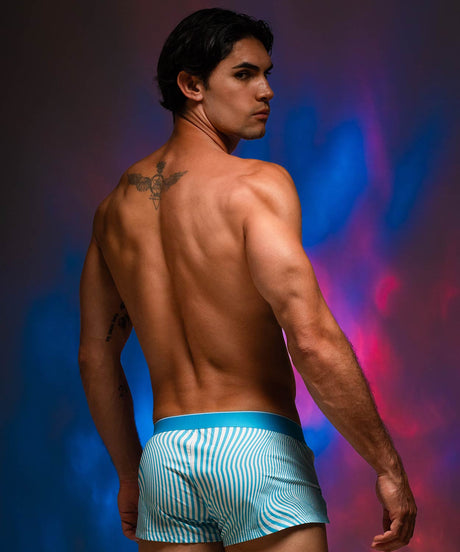 WAVEFORM Lift Boxer