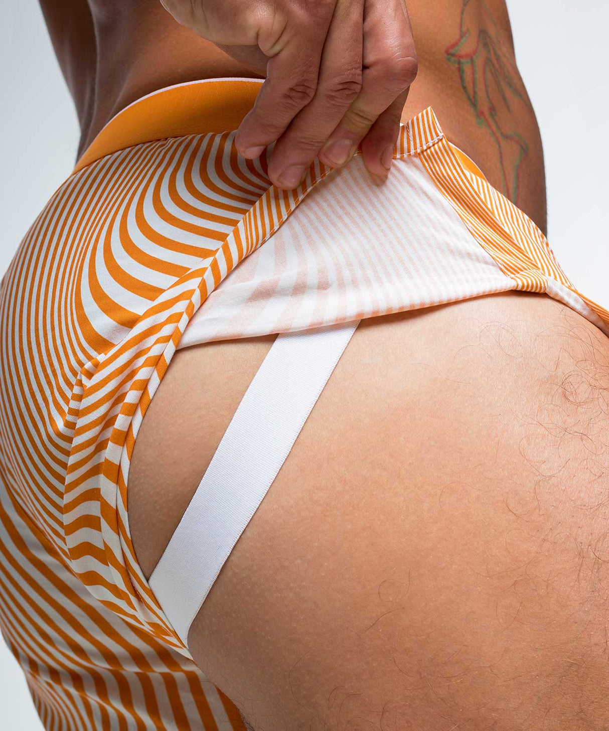 WAVEFORM Lift Boxer